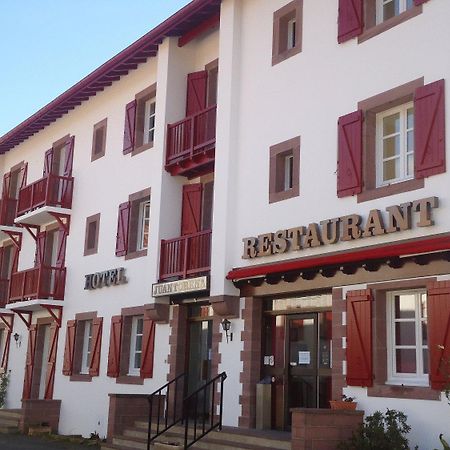 Hotel Juantorena Saint-Etienne-de-Baigorry Exterior photo
